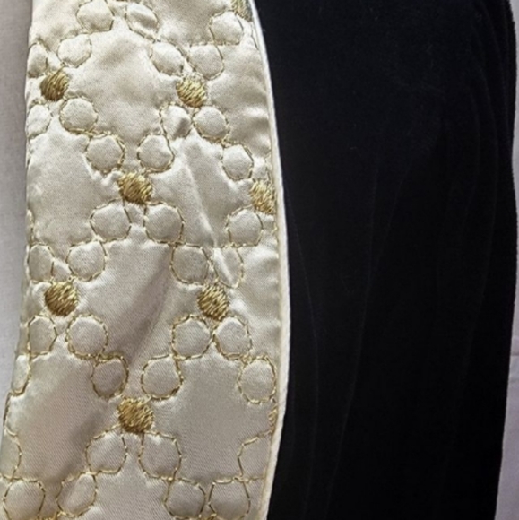 Vintage Christian Dior Luxury Robe - Picture 11 of 16